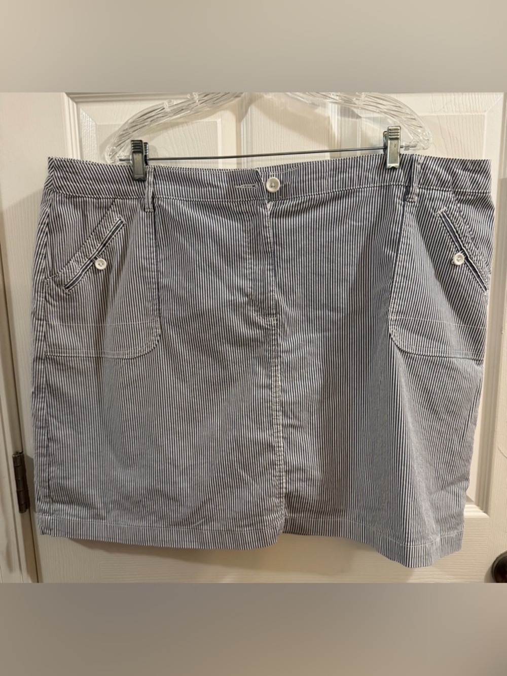 Karen Scott Navy and White Striped Women’s Skort